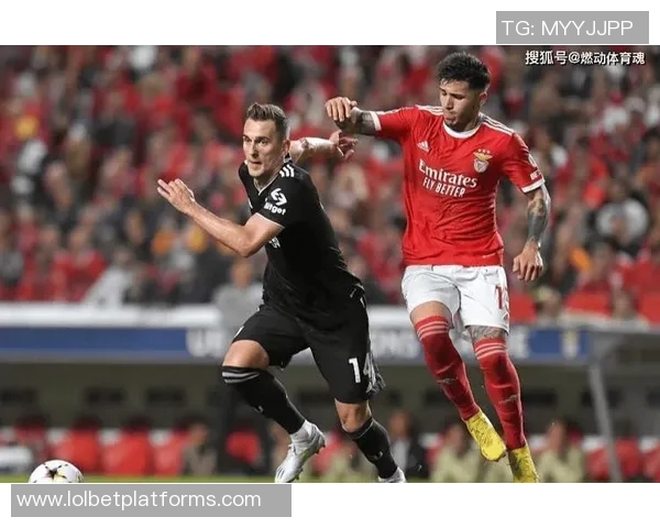 德甲惊天冷门本菲卡狂胜尤文图斯四球红牌事件引发全场热议